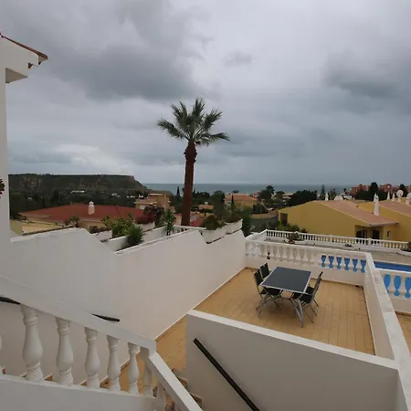Villa Charming Gogh Luz
