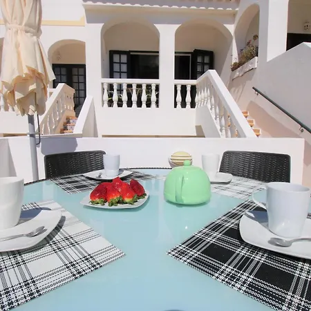 Villa Charming Gogh *